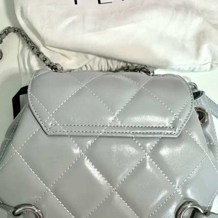 [BUNJANG] FERIA Quilted Chain Backpack - Fog Blue / FERIA 퀼팅 체인 백팩 안개 블루