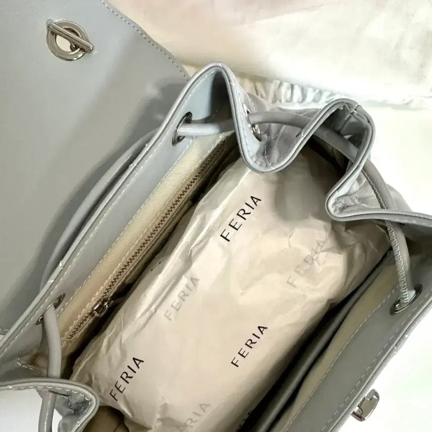 [BUNJANG] FERIA Quilted Chain Backpack - Fog Blue / FERIA 퀼팅 체인 백팩 안개 블루