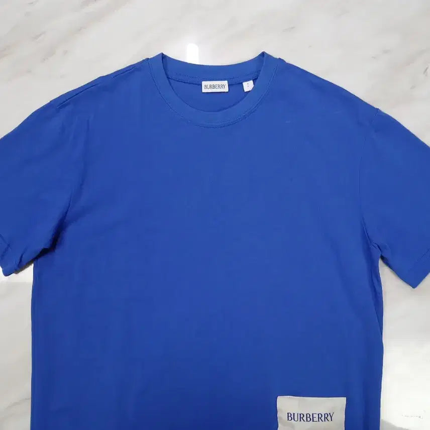 [BUNJANG] Burberry Unisex Short Sleeve T-shirt / [이태리 정품] 버버리 남성 여성공용 반팔 티셔츠 S 사이즈