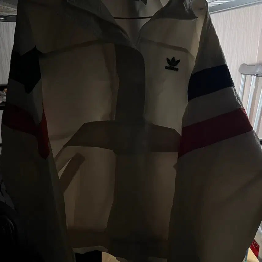 [BUNJANG] Adidas Cloud Anorak Half-Zip Jacket White IS2320 / 아디다스 바람막이 아노락 반집업 클라우드 자켓 화이트 IS2320