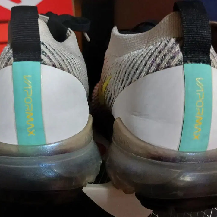 [BUNJANG] Nike Vapormax Flyknit 3 White Yellow Sneakers / 나이키 베이퍼맥스 플라이니트3 화이트옐로우