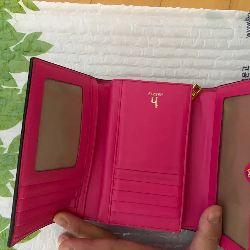 [BUNJANG] Hazzys Black Bifold Wallet / 헤지스 블랙 반지갑