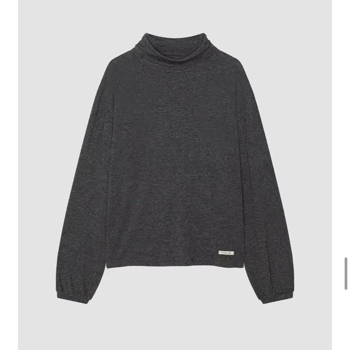 [BUNJANG] Overdue Flare Tencel Turtleneck Shirt / 오버듀플레어 /루즈핏 텐셀 터틀넥 티셔츠
