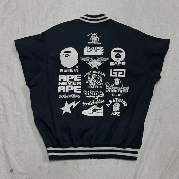 [BUNJANG] BAPE 00s Saru Back Logo Two-Way Bomber Jacket / 베이프 00s 사루 백로고 투웨이 봄버 자켓 S(100)