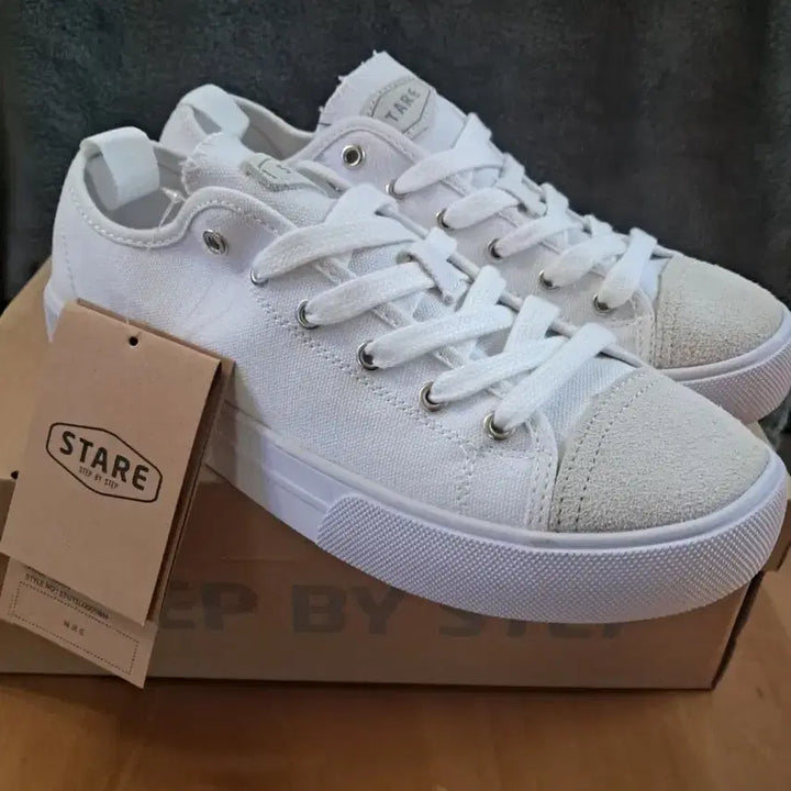 [BUNJANG] STARE White Sneakers 260mm / STARE 흰색 스니커즈 새상품 260mm
