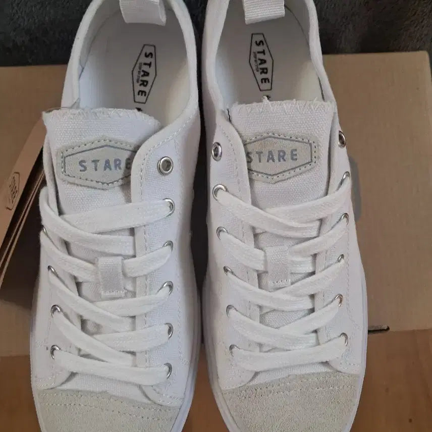 [BUNJANG] STARE White Sneakers 260mm / STARE 흰색 스니커즈 새상품 260mm