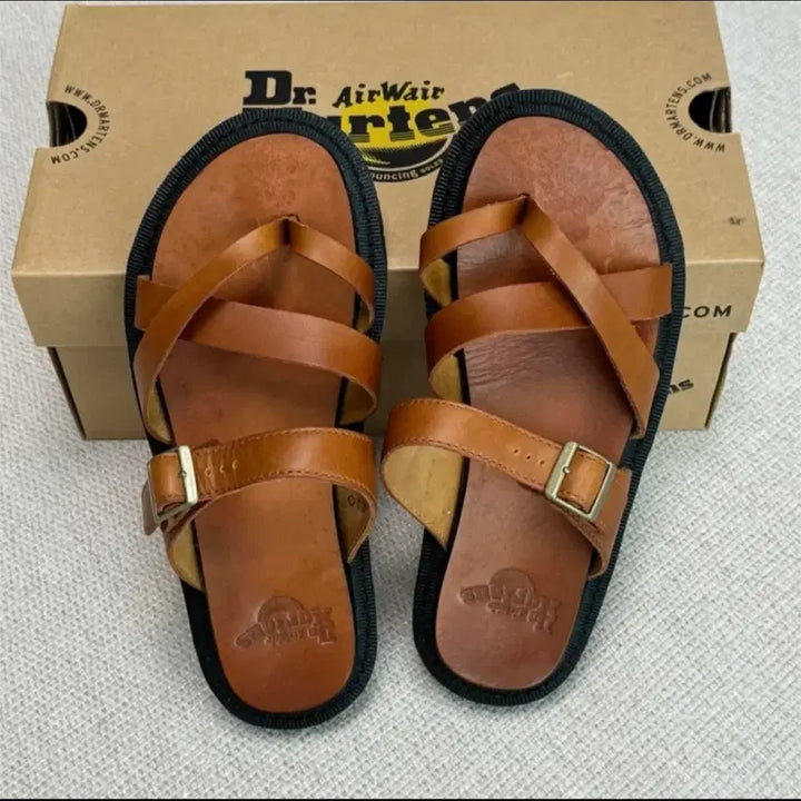 [BUNJANG] Dr. Martens Cassie Oak Color Boots / 닥터마틴 캐시 오크컬러
