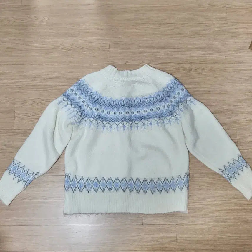 [BUNJANG] Nordic Ice Round Knit Sweater / 노르딕 아이시 라운드 니트