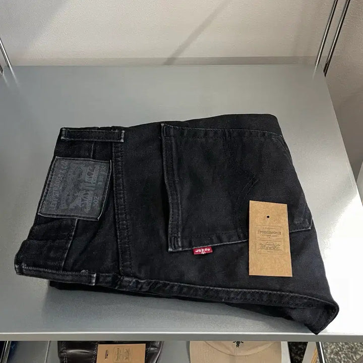 [SOLD OUT] 리바이스 502 블랙진 (30)