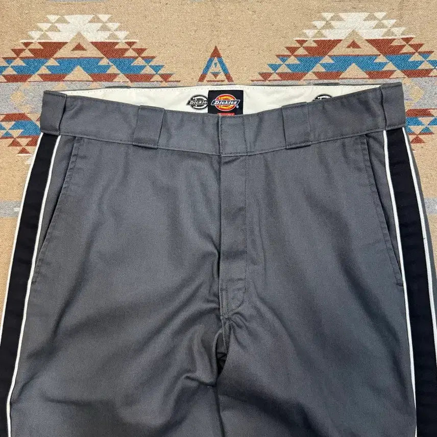[BUNJANG] Supreme x Dickies 874 Stripe Work Pants Charcoal / [34] 슈프림 x 디키즈 스트라이프 874 워크 팬츠 차콜