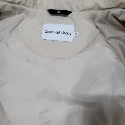 [BUNJANG] Calvin Klein Quilted Padding Jacket / 캐빈클라인