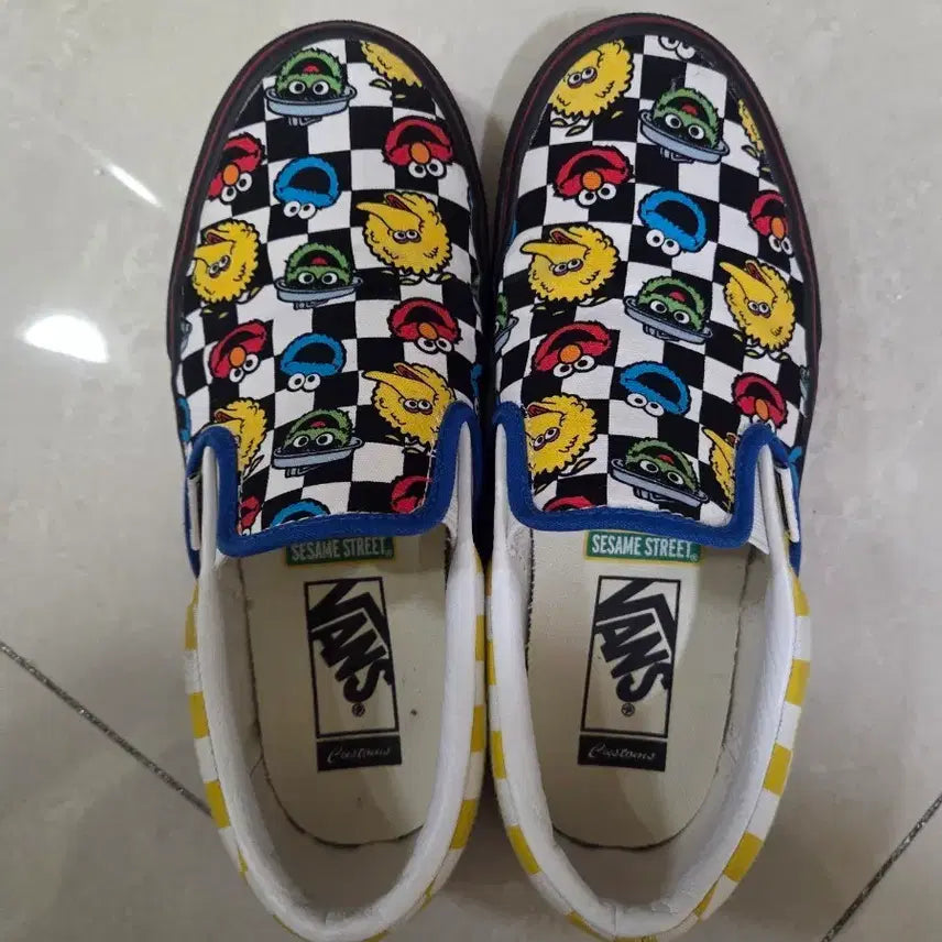 [BUNJANG] Vans Sesame Street Custom Slip-On Sneakers / 반스 체커보드 슬립온 세서미 스트리트 커스텀 콜라보