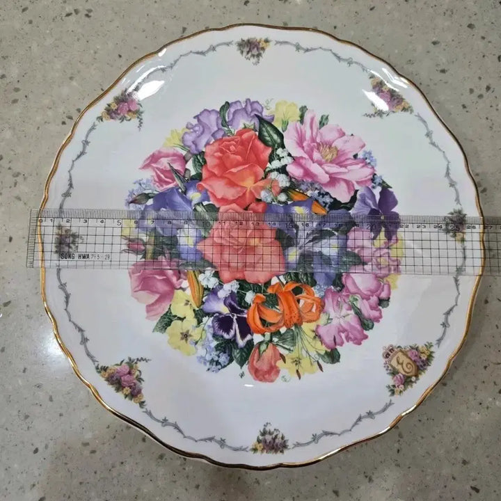 [BUNJANG] Royal Albert Finale Decorative Plate / 영국.한정판)로얄알버트 피날레대형 장식접시.27cm