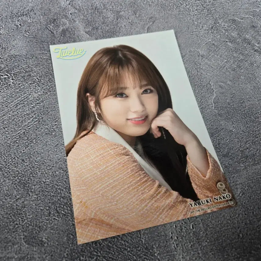 [BUNJANG] IZ*ONE Nako Yabuki POB Photocard Set / 특전 아이즈원 야부키 나코 생사진 2종
