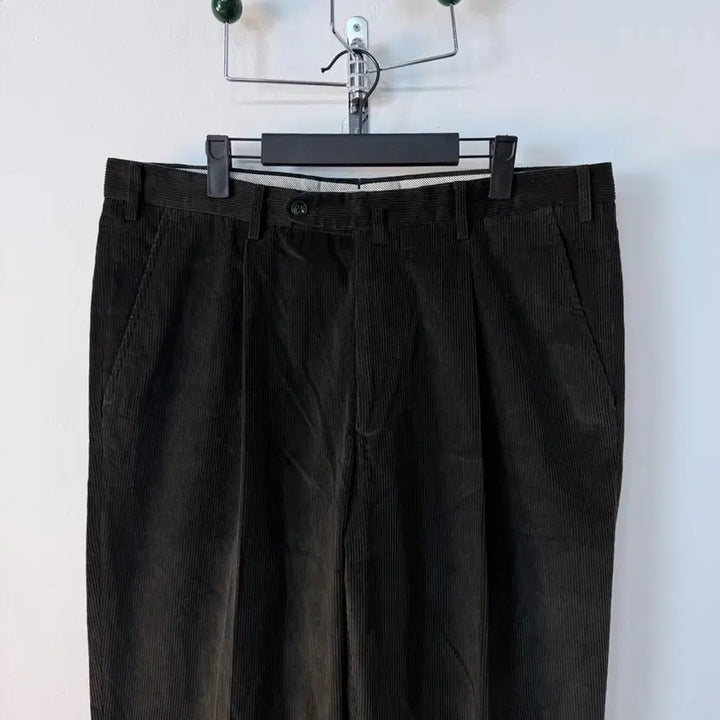 [BUNJANG] Colombo Cashmere Blend Corduroy Pants / 콜롬보 캐시미어 블렌드 코듀로이 팬츠