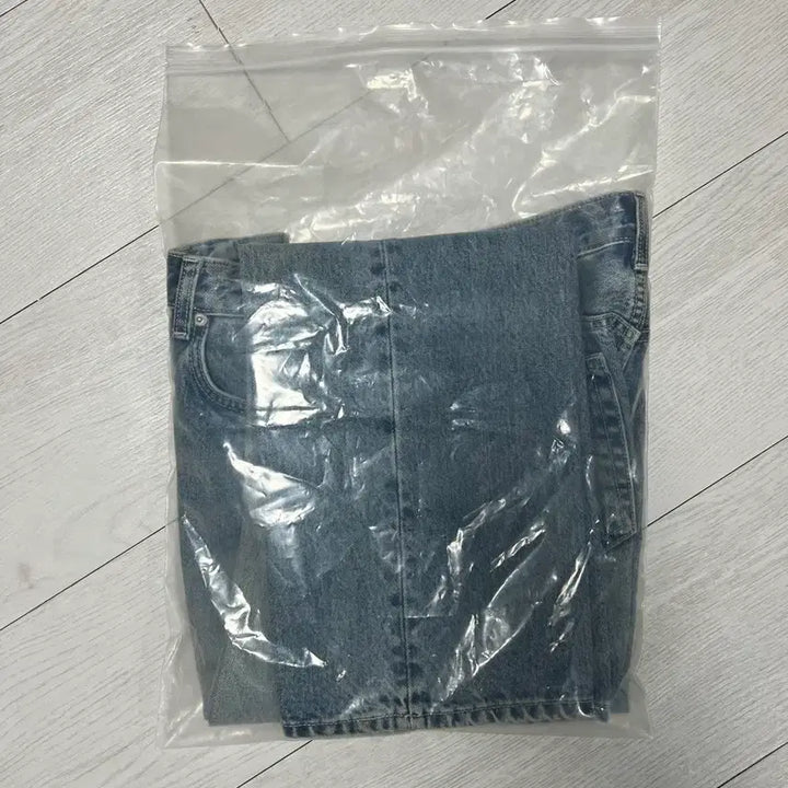 [BUNJANG] Branded Hishitomo Light Blue Jeans / 브랜디드 51005 히시토모 라이트블루 26 연청