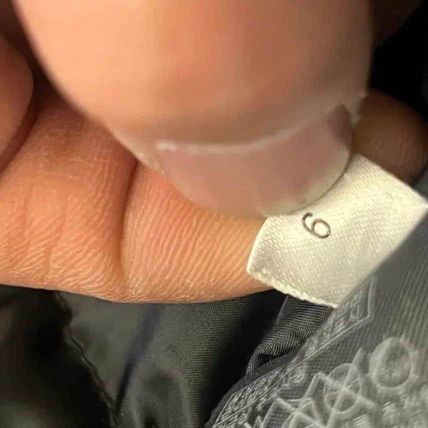 [BUNJANG] Uniqlo Khaki Hooded Fur Padded Jumper / 유니클로 카키색 후드 퍼 패딩 점퍼