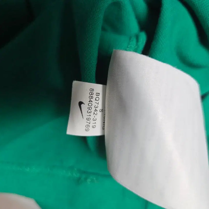 [SOLD OUT] [us S] 나이키 acg 반팔 티셔츠