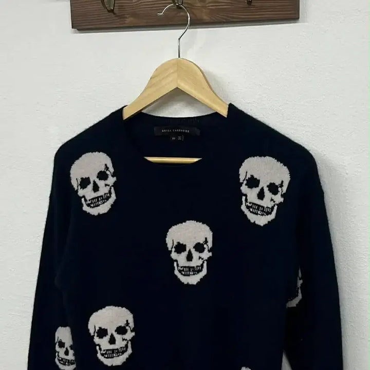 [BUNJANG] Skull Cashmere Skull Pattern Cashmere Knit Sweater / [XS]스컬 캐시미어 매장판 해골 패턴 캐시미어100% 니트