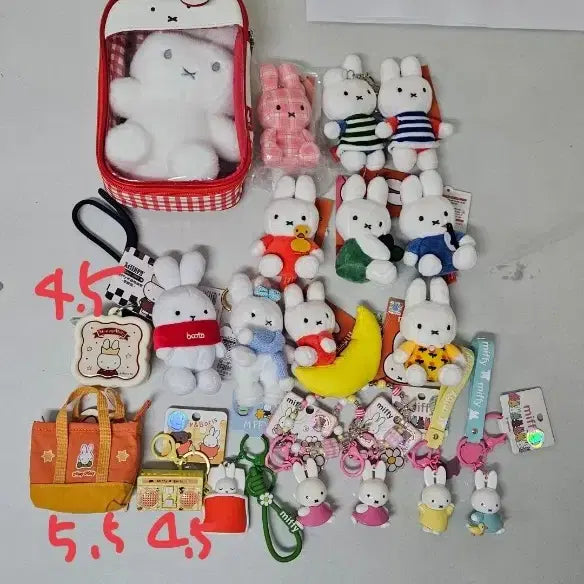 [BUNJANG] Miffy Figure Collection / [새상품] 미피 키링 인형 파우치 피규어 모음