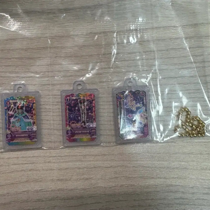 [BUNJANG] Aikatsu Yurika Tsubaki Collection 3 Coordinator Card &amp; Keyring / (미개봉 아이카츠 굿즈 컬렉션3탄 유리카 유리 트라이스타 코디 카드 키링
