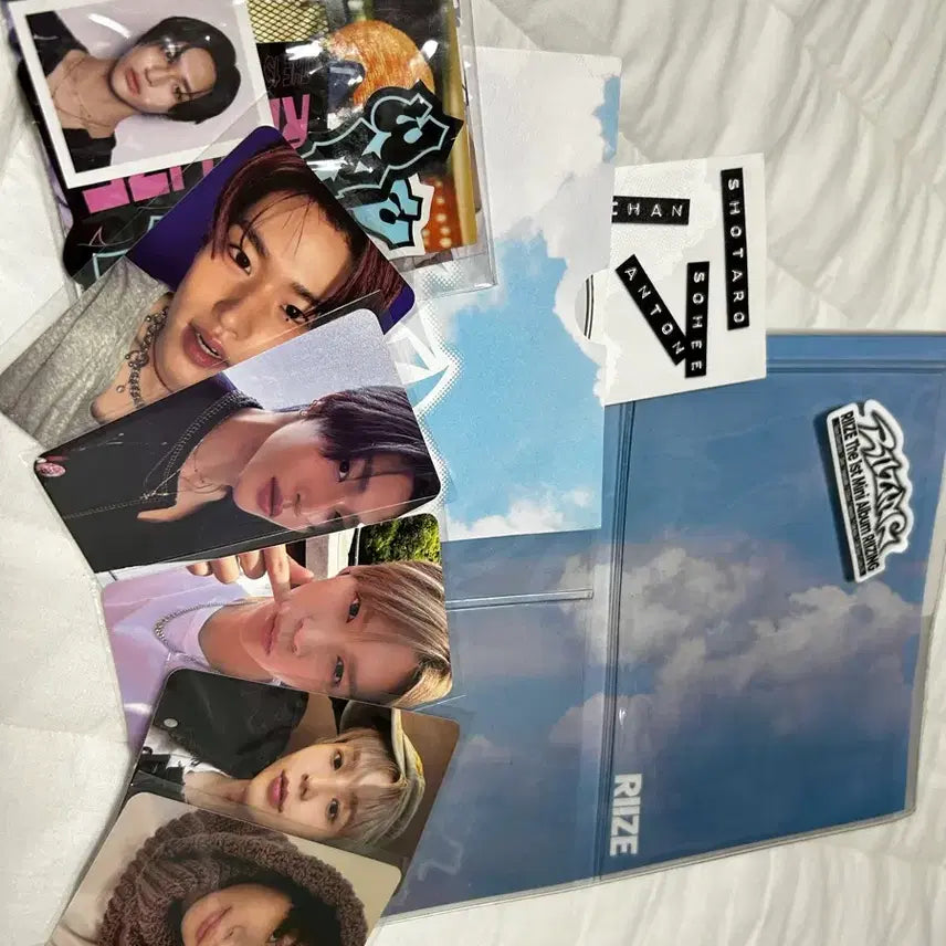 [BUNJANG] RIIZE 1st Mini Album - Photocard Included / 라이즈 미니앨범1집