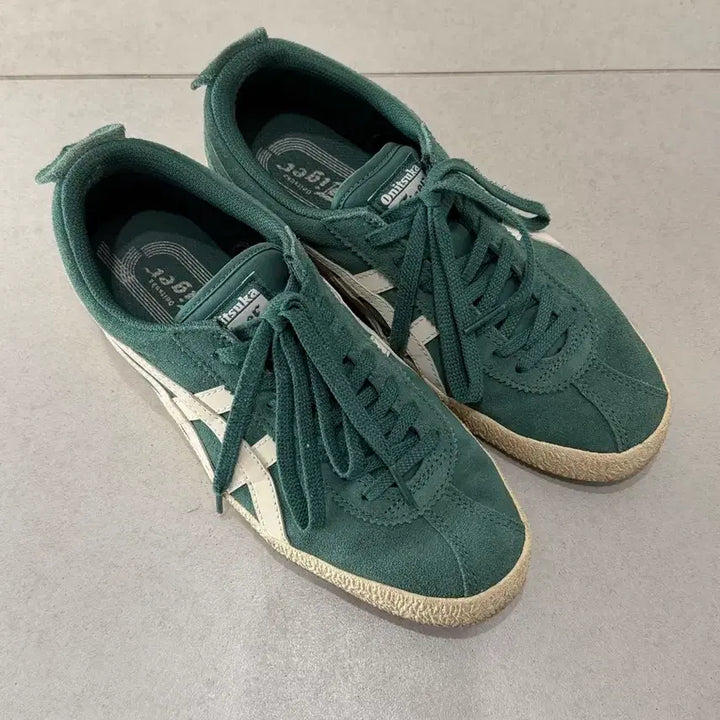 [BUNJANG] Onitsuka Tiger Suede Sneakers / 오니츠카타이거 240