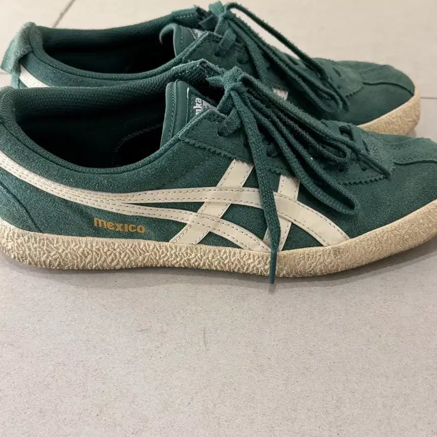 [BUNJANG] Onitsuka Tiger Suede Sneakers / 오니츠카타이거 240
