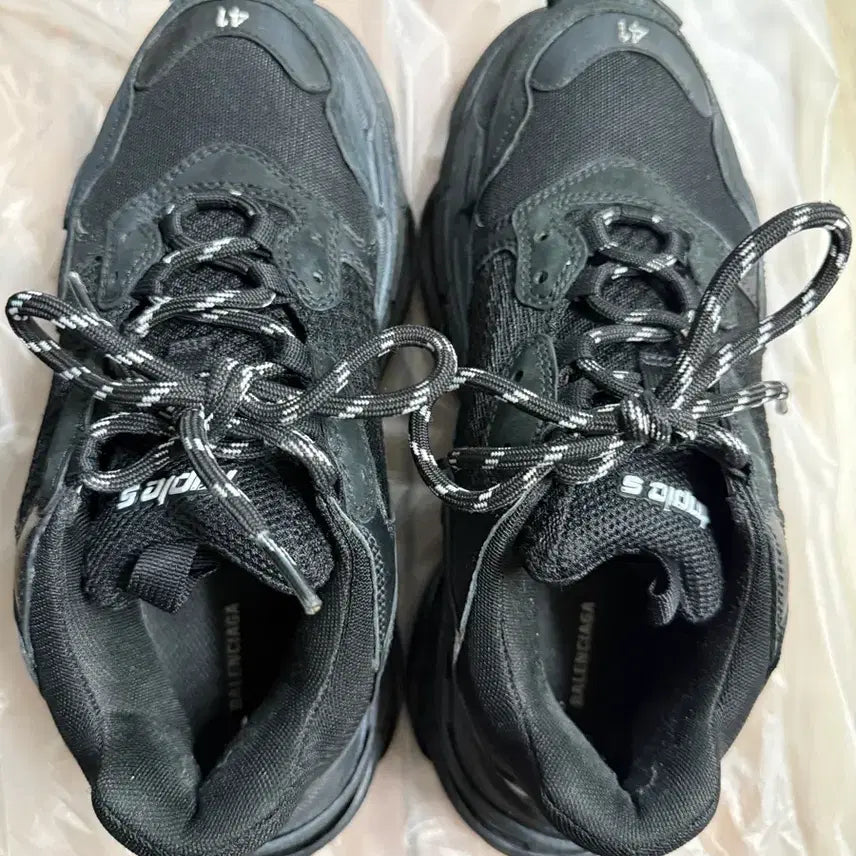 [BUNJANG] Balenciaga Triple S Black Sneakers / 발렌시아가 트리플S 클리어솔 41 블랙