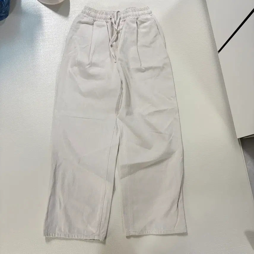 [BUNJANG] Various Wide-leg Pants (M, L, XL) / 청바지 면바지 여러종류 M, L, XL