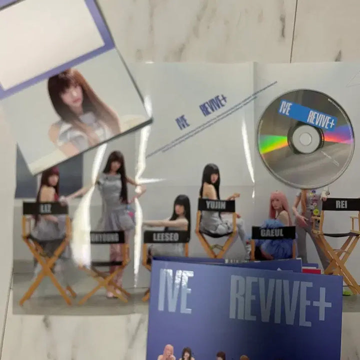 [BUNJANG] IVE (아이브) 2nd Album Reive Unsealed Album / 아이브 2집 리바이브 개봉앨범 스포일러