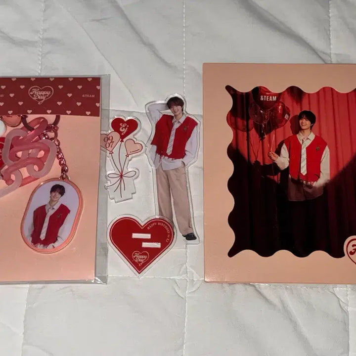 [BUNJANG] &amp;TEAM Eui-ju 2024 Birthday Acrylic Stand &amp; Keyring Bundle Set / &amp;TEAM 앤팀 의주 2024 생일 아크릴 스탠드 키링 일괄 처분