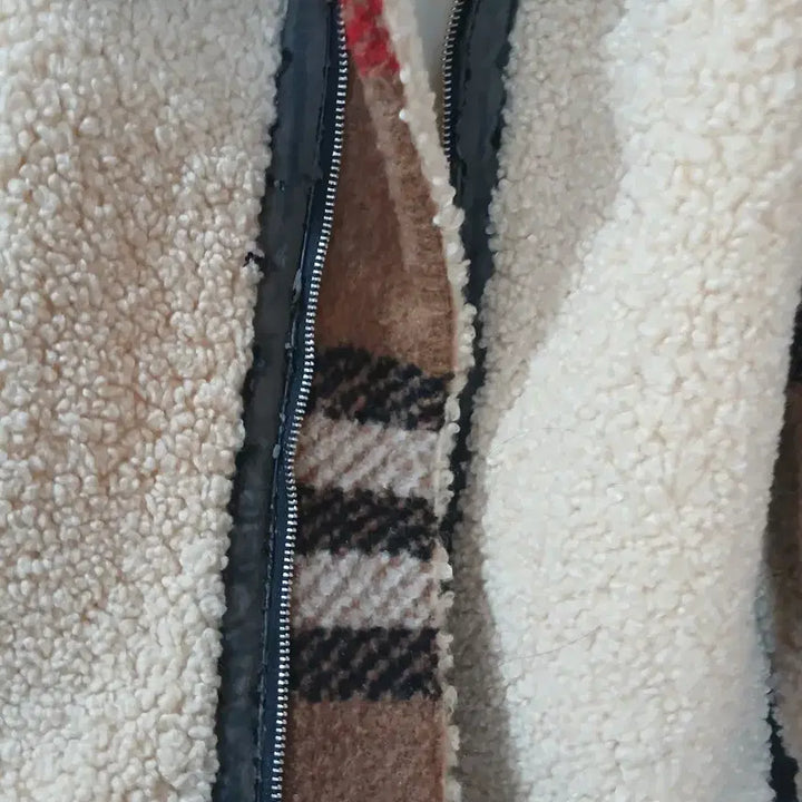 [BUNJANG] Checkered Fleece Lined Sheepskin Jacket (Size M) / 체크 무늬 뽀글이 양털 자켓.M