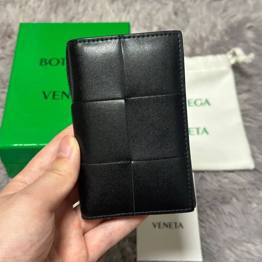 [BUNJANG] Bottega Veneta Maxi Flap Organizer Card Wallet / [풀구성] 보테가베네타 맥시 플랩 오거나이저 카드지갑 블랙