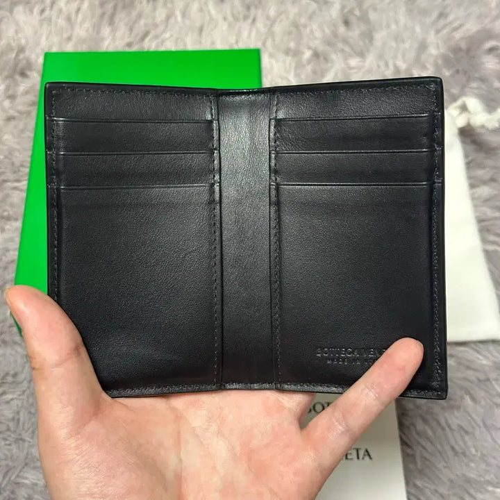 [BUNJANG] Bottega Veneta Maxi Flap Organizer Card Wallet / [풀구성] 보테가베네타 맥시 플랩 오거나이저 카드지갑 블랙