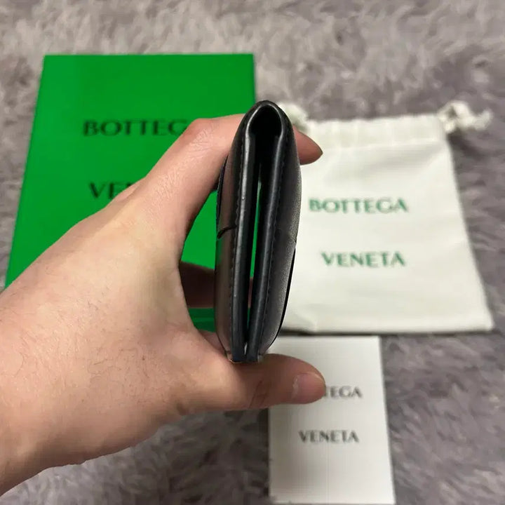 [BUNJANG] Bottega Veneta Maxi Flap Organizer Card Wallet / [풀구성] 보테가베네타 맥시 플랩 오거나이저 카드지갑 블랙