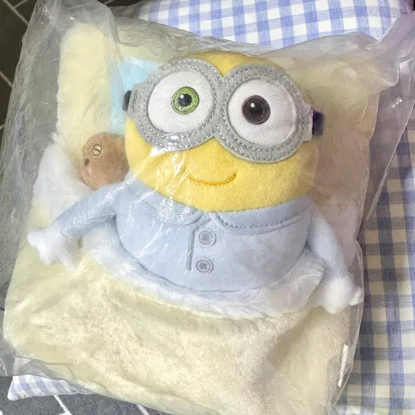 [BUNJANG] Minions Ichiban Kuji Prize A Bob Plush / 미니언즈 이치방 쿠지 A상 제일복권 미니언즈 밥