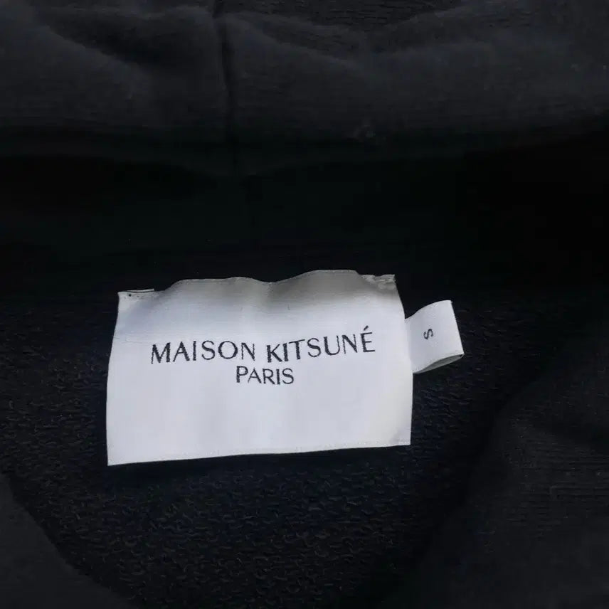 [BUNJANG] Maison Kitsune Triple Color Fox Hooded Zip-up Black / 메종키츠네 트리플 컬러 폭스 후드집업 블랙