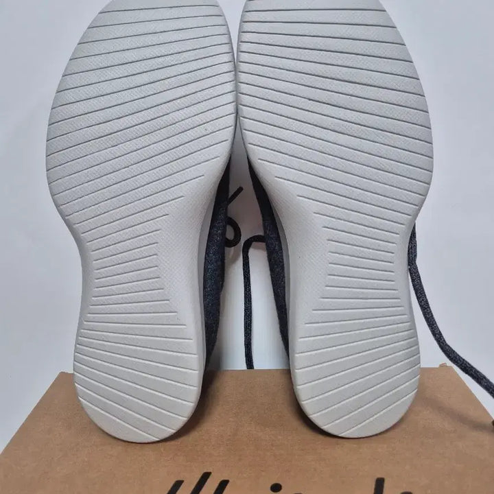 [BUNJANG] Allbirds Merino Wool Wool Runner Sneakers / 올버즈 메리노울 울러너