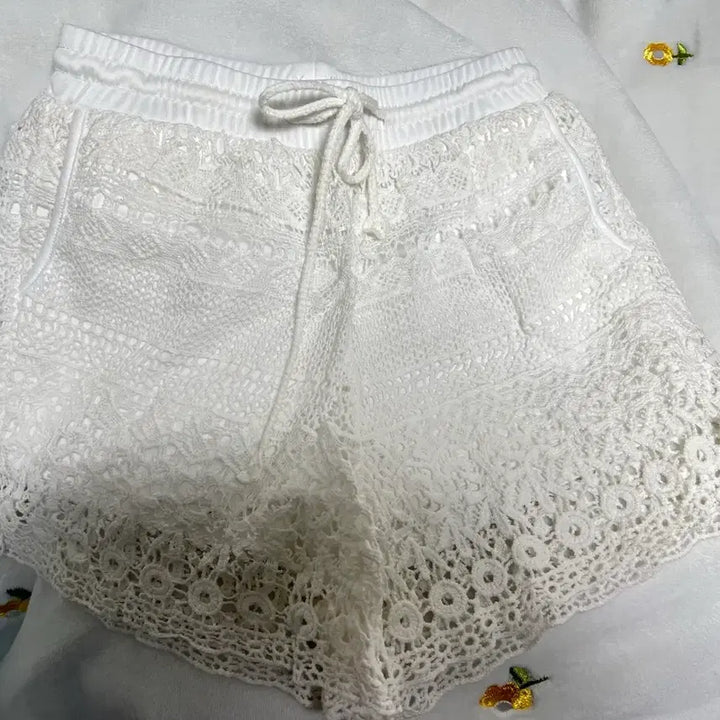 [BUNJANG] Summer Two-Piece Set (Blouse Shirt + Shorts) / 여름 투피스 (블라우스 셔츠 + 반바지)