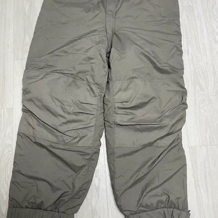 [BUNJANG] Primaloft Level 7 Pants (Large) - New / 프리마로프트 레벨7 팬츠 라지 데드스탁 ecwcs level7 새상품