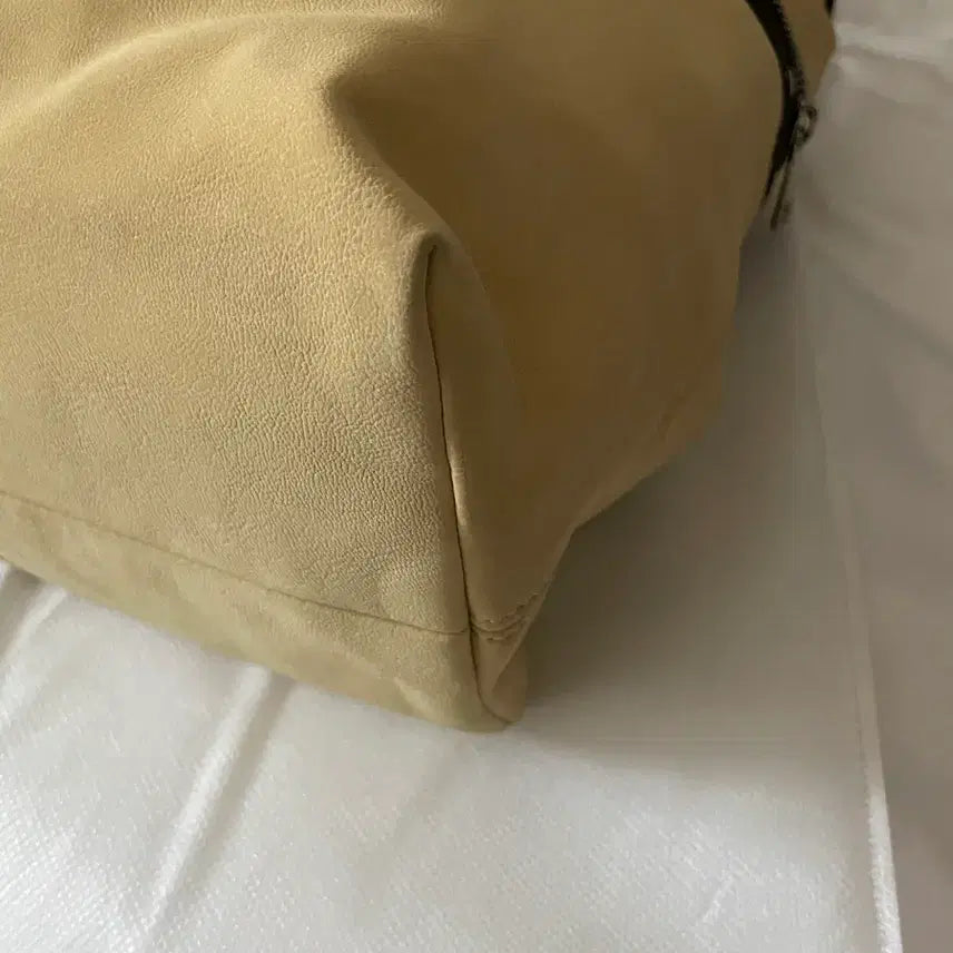 [BUNJANG] hieta Carrie Butter Bag / hieta 히에타 Carrie 캐리백 버터