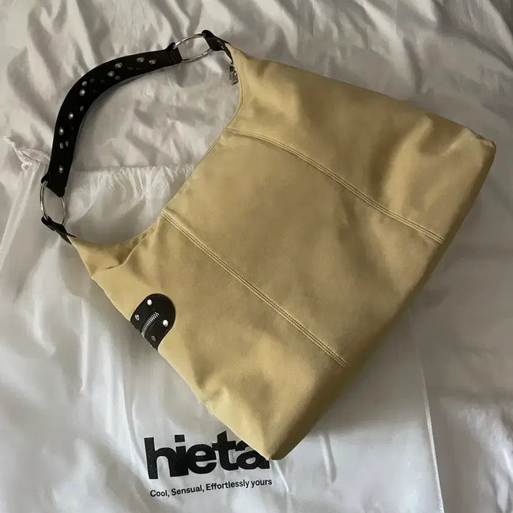 [BUNJANG] hieta Carrie Butter Bag / hieta 히에타 Carrie 캐리백 버터