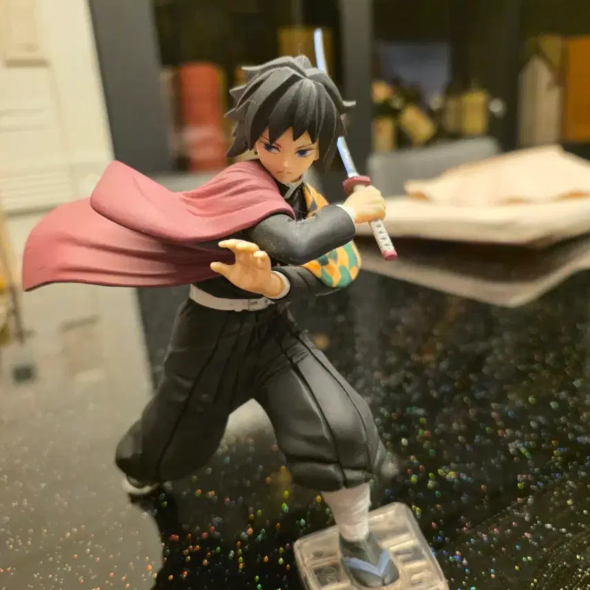 [BUNJANG] Demon Slayer Giyu Tomioka Figure / 귀멸의 칼날 제일복권 이치방쿠지 A상 토미오카 기유 피규어