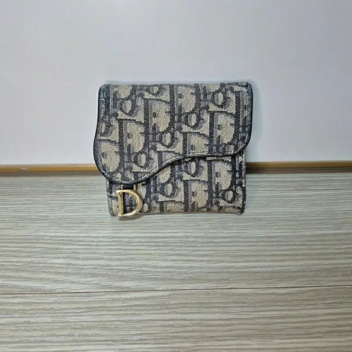 [BUNJANG] Dior Oblique Saddle Bi-fold Wallet / 디올 오블리크 새들 반지갑 판매합니다 단품 입니다