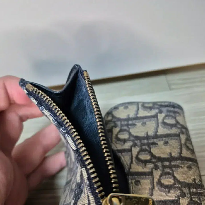 [BUNJANG] Dior Oblique Saddle Bi-fold Wallet / 디올 오블리크 새들 반지갑 판매합니다 단품 입니다