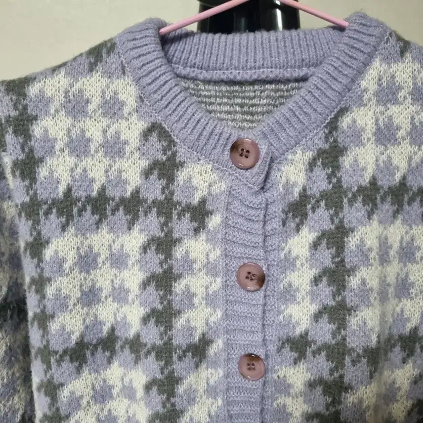 [BUNJANG] Purple Check Button Knit Cardigan / 연보라색 체크 단추 니트 가디건 상의