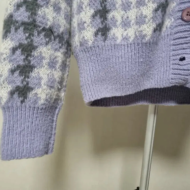 [BUNJANG] Purple Check Button Knit Cardigan / 연보라색 체크 단추 니트 가디건 상의