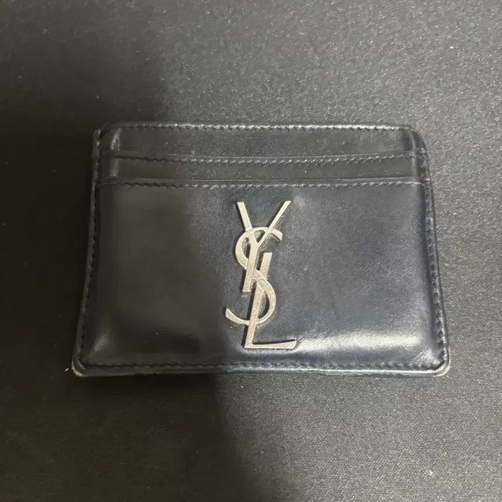[SOLD OUT] 입생로랑 카드지갑 블랙