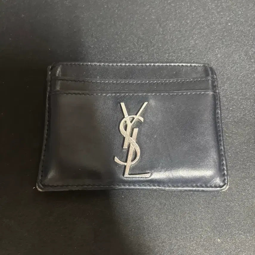 [SOLD OUT] 입생로랑 카드지갑 블랙
